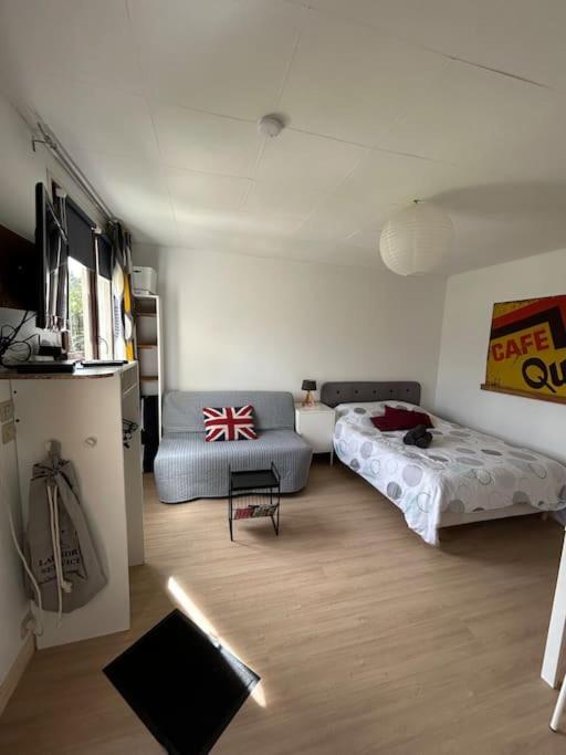 Studio Proche Beauval Et Chateaux De La Loire Francueil Екстериор снимка