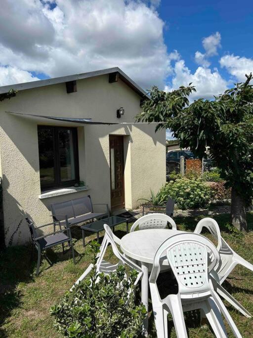 Studio Proche Beauval Et Chateaux De La Loire Francueil Екстериор снимка